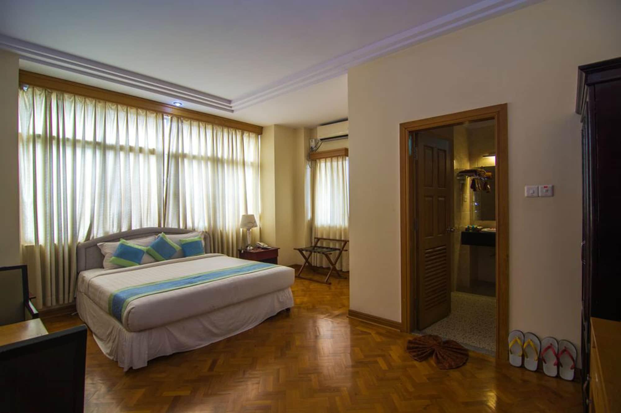 Royal Inlay Hotel Nyaung Shwe Kültér fotó