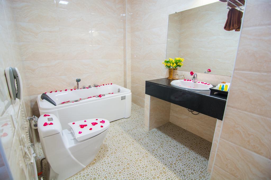 Royal Inlay Hotel Nyaung Shwe Kültér fotó